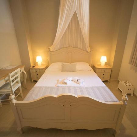 Alicelia Boutique Inn Vathy  Buitenkant foto