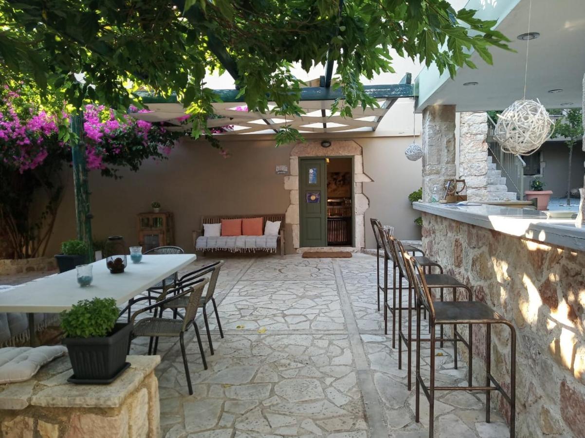 Alicelia Boutique Inn Vathy  Buitenkant foto