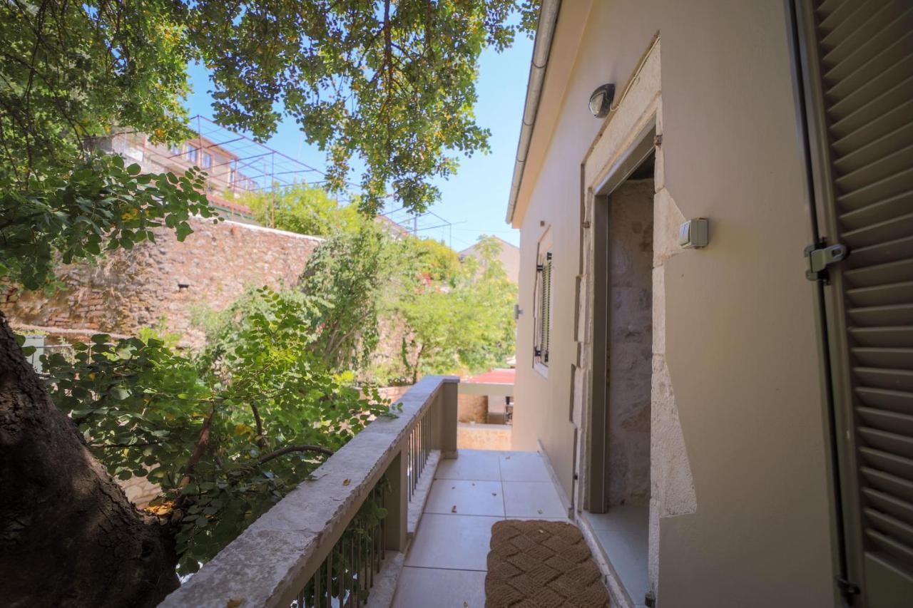 Alicelia Boutique Inn Vathy  Buitenkant foto